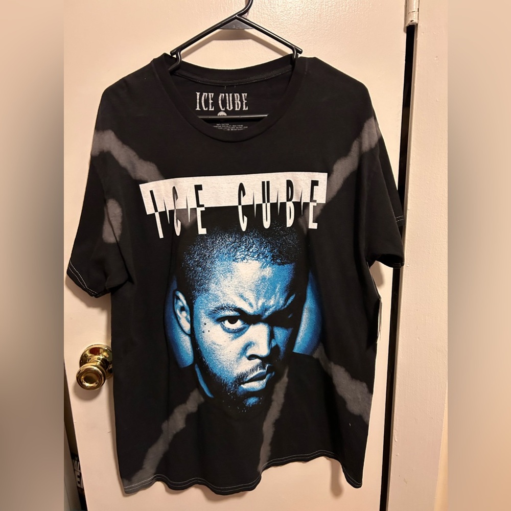 Forever 21 Ice Cube tshirt
